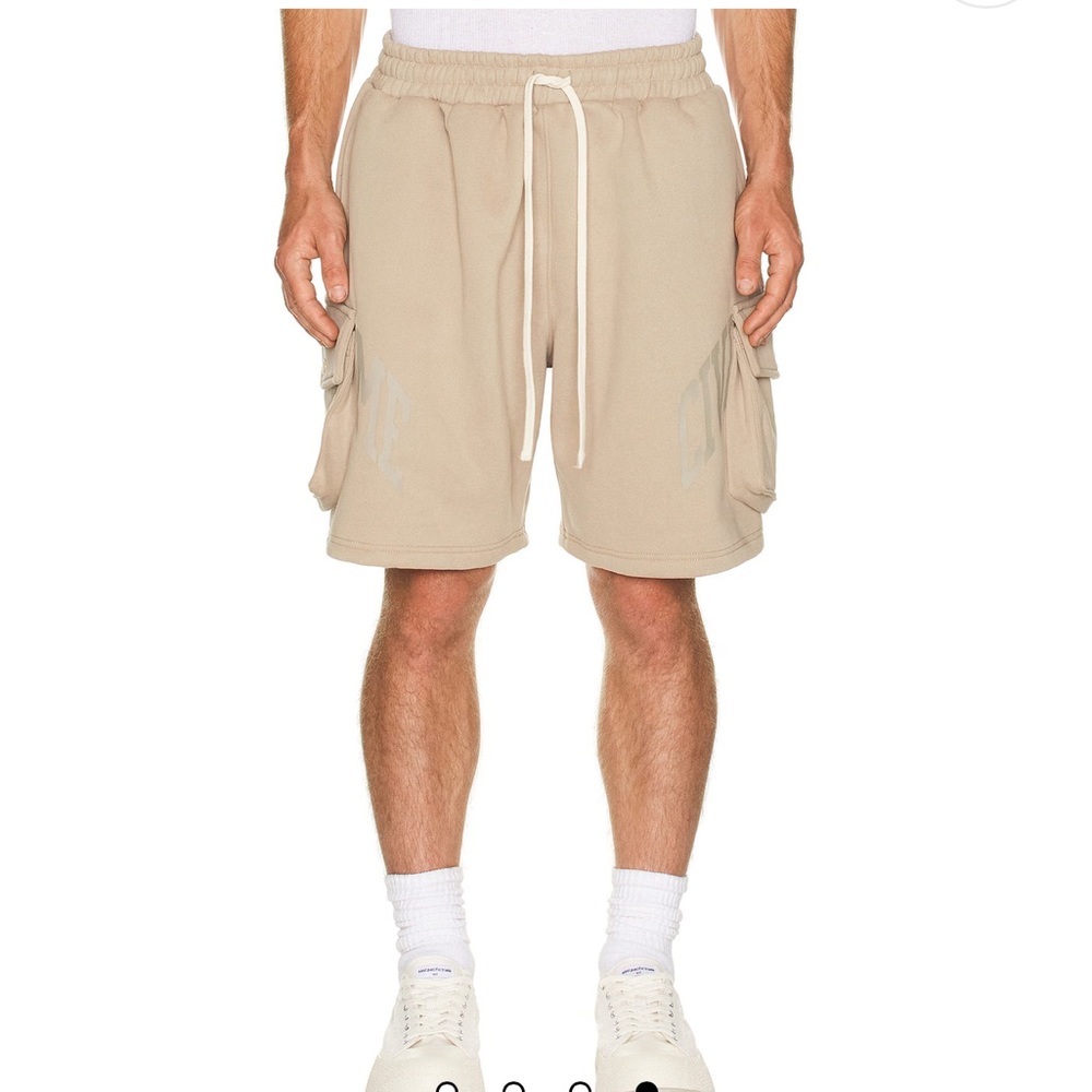 Men's Tan Cargo Shorts